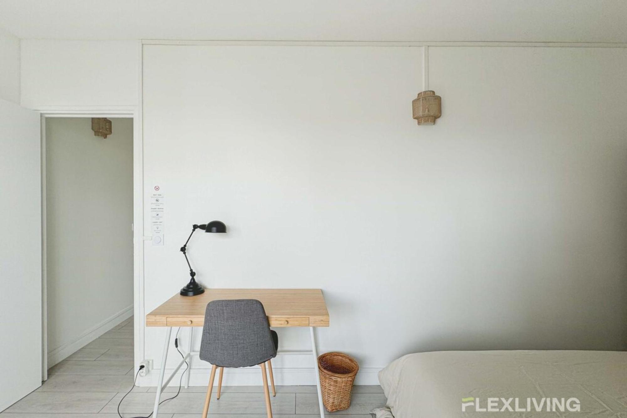 Flexliving - - Mouchez